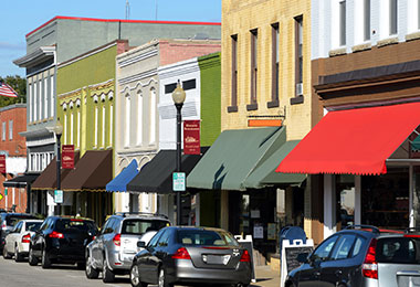 cars parked outside various business that have Commercial Insurance in Elberton, Commerce, GA, Greensboro, GA, Loganville, Watkinsville, Jefferson, GA